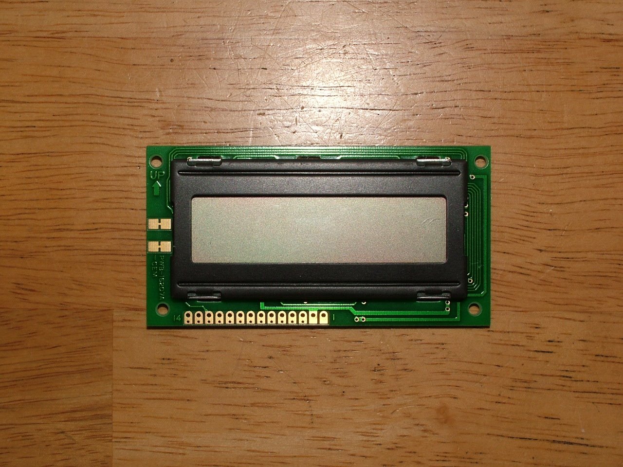 Front view of the no-name 2x16 LCD display