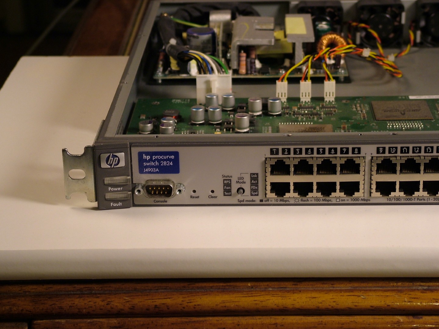 HP ProCurve 2824 switch teardown