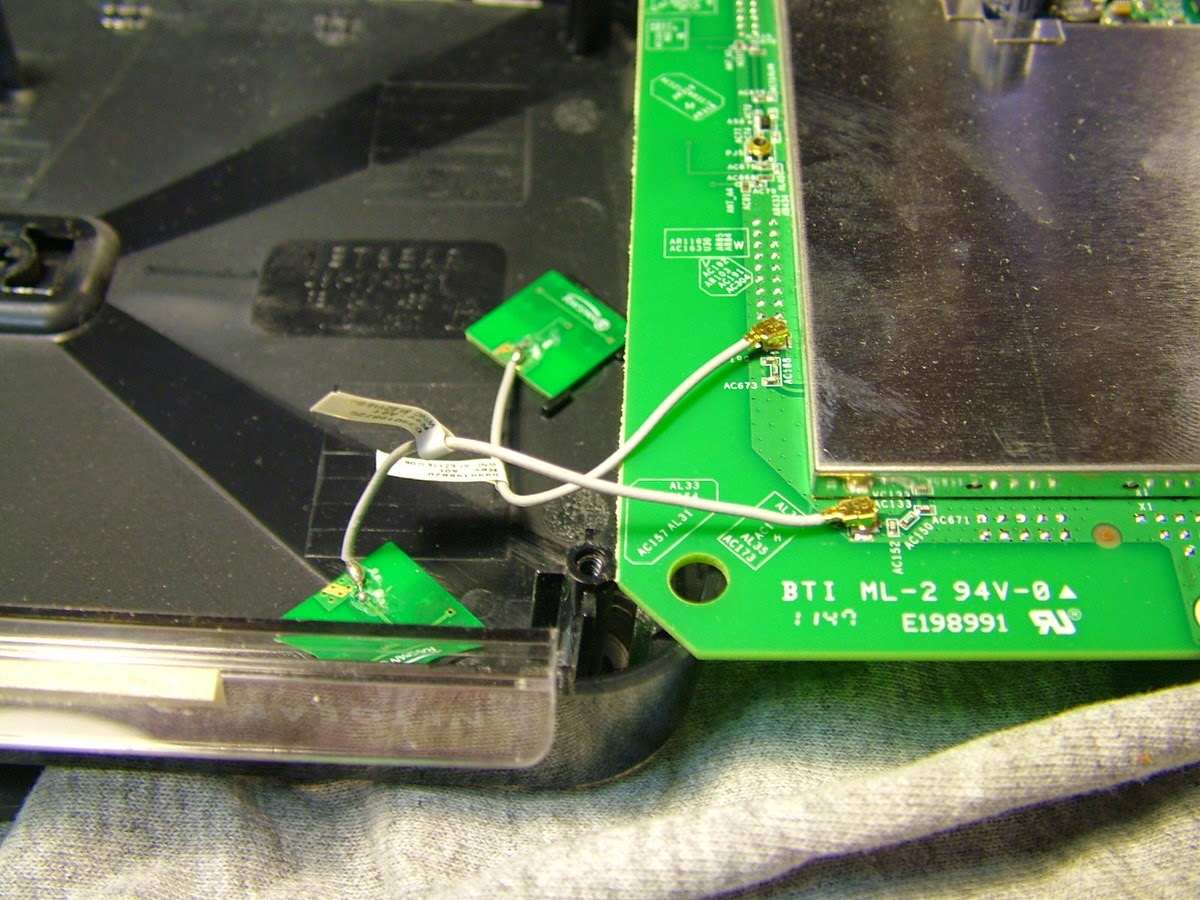 Internal view with rubber feet removed